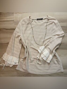 Doe & Rae Cream Striped Ruffle Cuff Long Sleeve Top